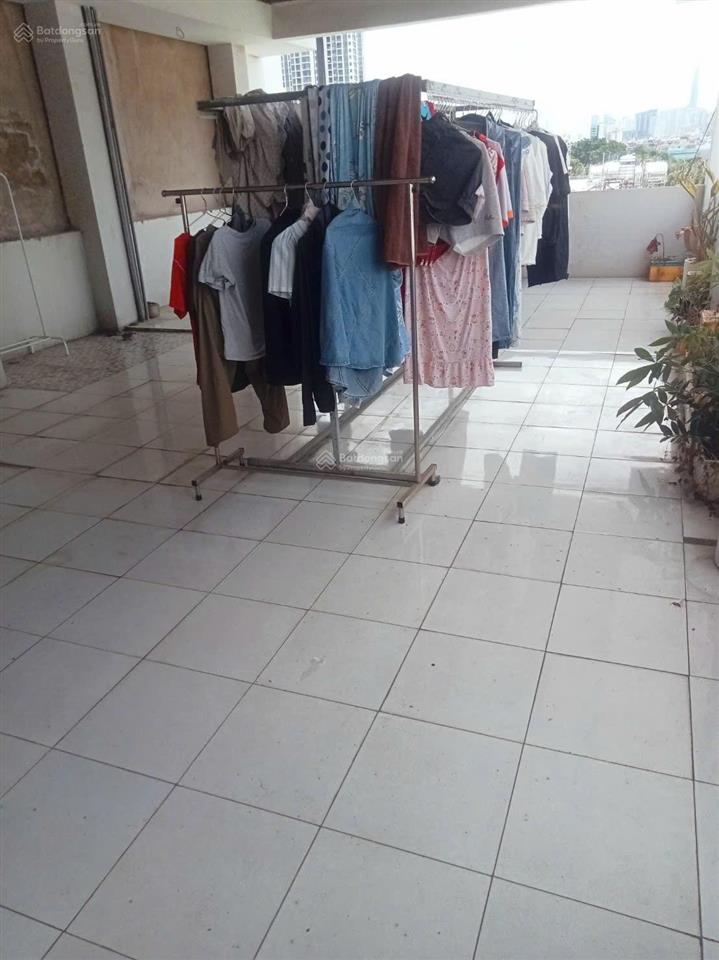 Bán chdv bề ngang 6 m hiện hữu 5 tầng mặt tiền hẻm xe tải huỳnh tấn phát