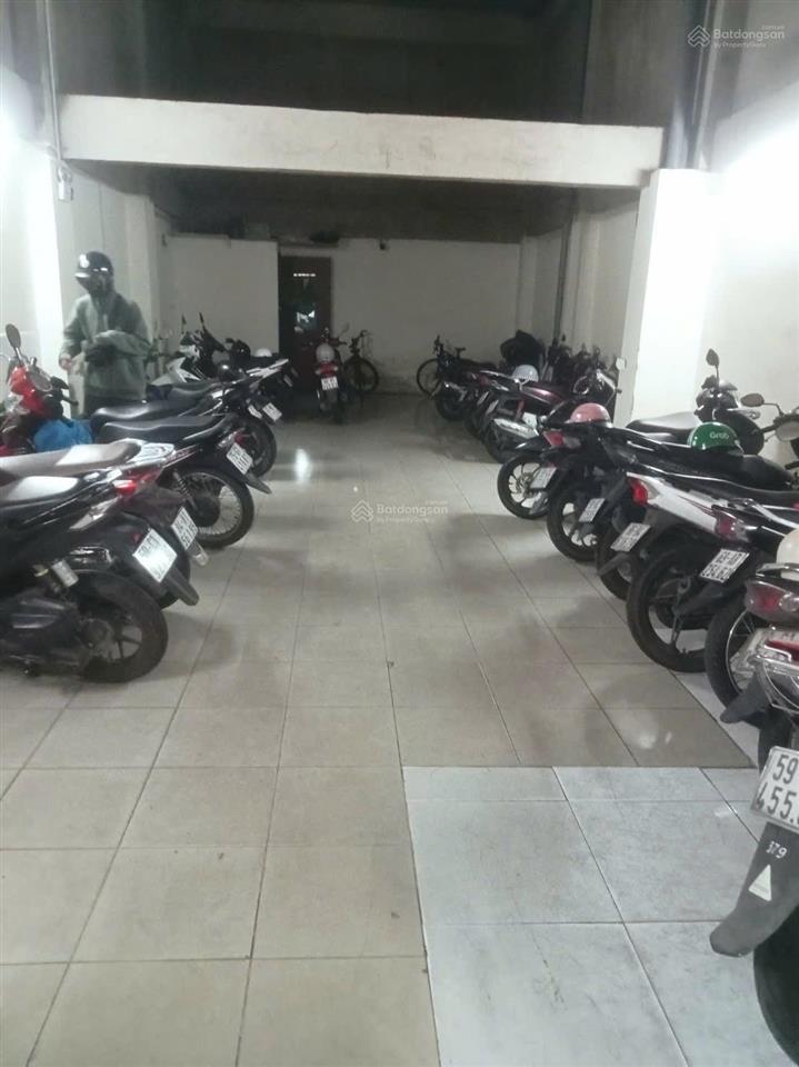 Bán chdv bề ngang 6 m hiện hữu 5 tầng mặt tiền hẻm xe tải huỳnh tấn phát