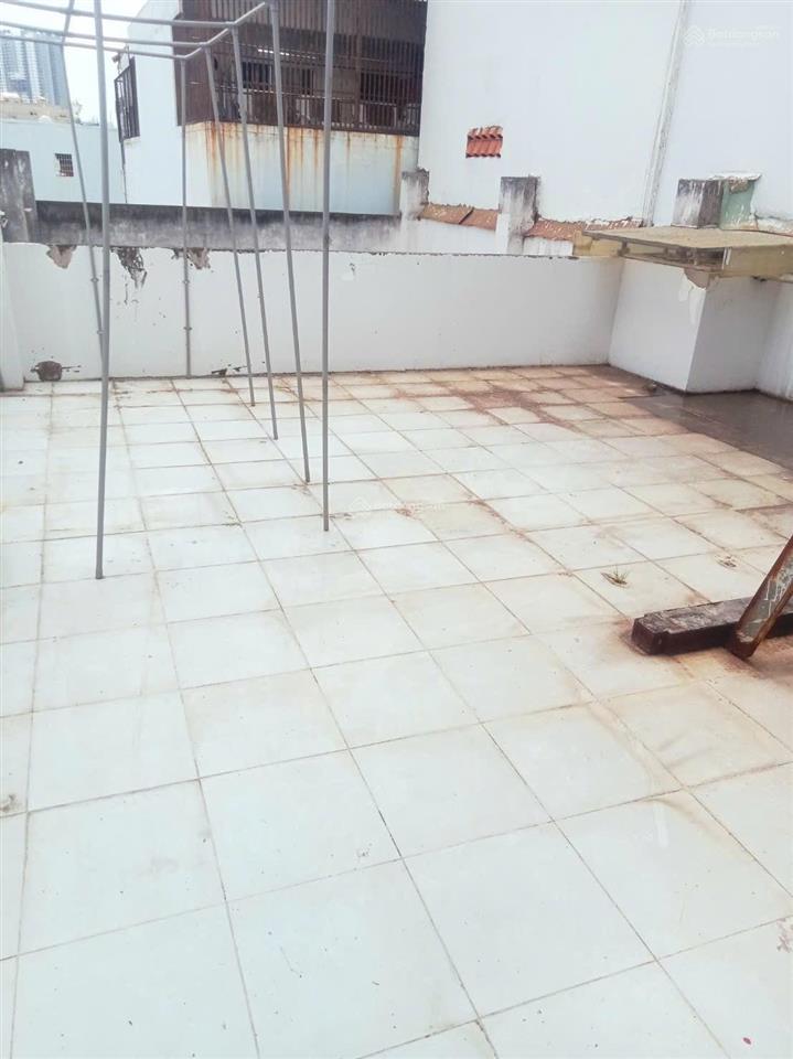 Bán chdv bề ngang 6 m hiện hữu 5 tầng mặt tiền hẻm xe tải huỳnh tấn phát