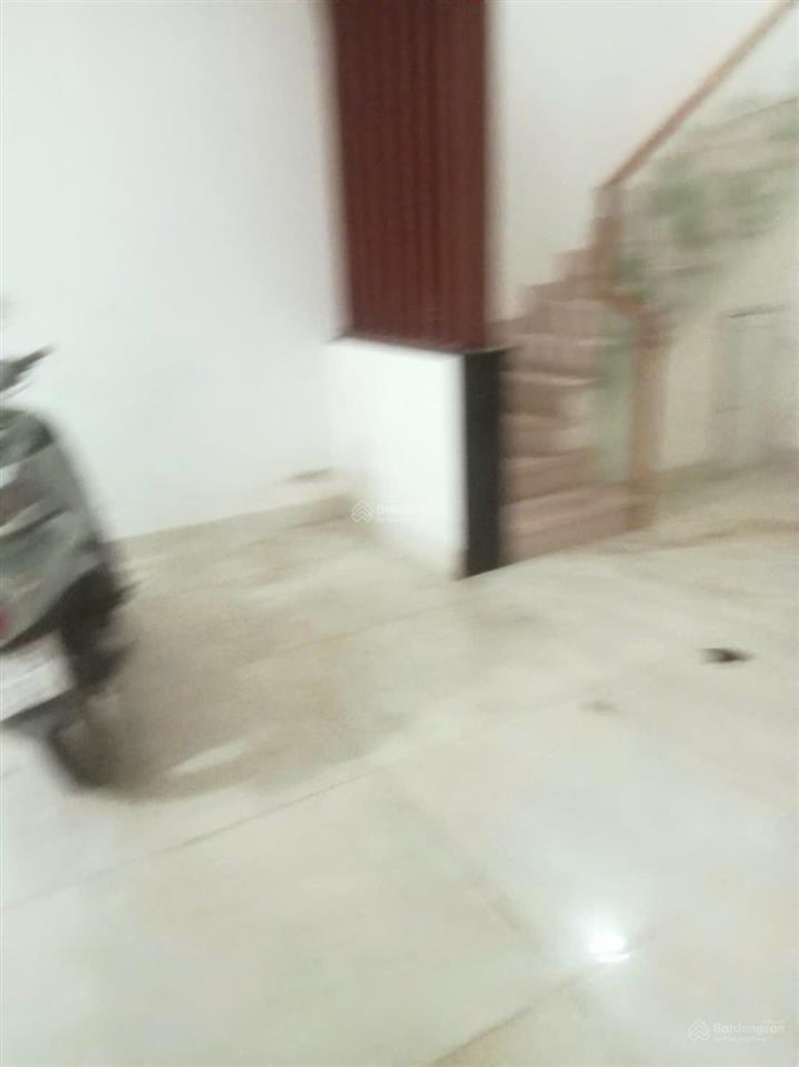 Bán chdv bề ngang 6 m hiện hữu 5 tầng mặt tiền hẻm xe tải huỳnh tấn phát