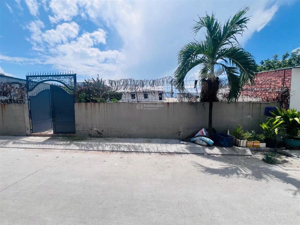 Bán đất bè ngang 5m hiện hữu đường xe hơi đào sư tích cách cái cầu qua phước kiểng