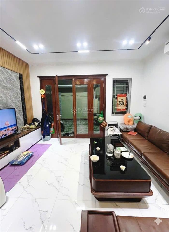Bán nhà phố nguyễn lam gần bigc & aeon long biên 32m 5 tầng ô tô đỗ cửa full nội thất đẹp như ảnh