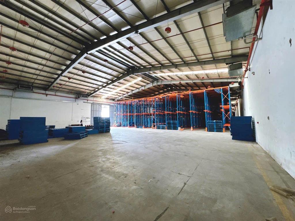 Cho thuê xưởng 5500m2 trong kcn 2 biên hoà giá tốt chỉ 650 triệu quá rẻ