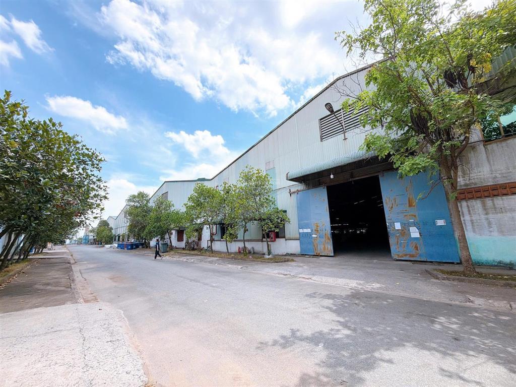Cho thuê xưởng trong cụm kcn hố nai biên hoà, 80000m2 giá tốt chỉ 1tỷ8 quá rẻ