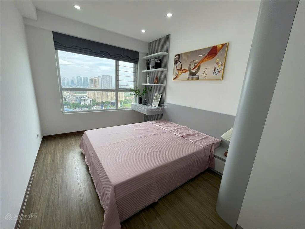 Cc bán nhà phân lô ô tô lạc long quân ngõ thông rộng 10m ra phố dt 55m5tầng mt 5m giá 18 tỷ nhỉnh