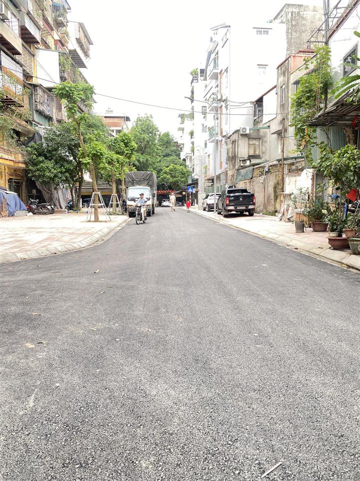 Tt tầng 1 khu 7,2 ha vĩnh phúc vỉa hè rộng ô tô tránh dừng đỗ ngày đêm kd đỉnh dt 80m2 giá 11,38 tỷ