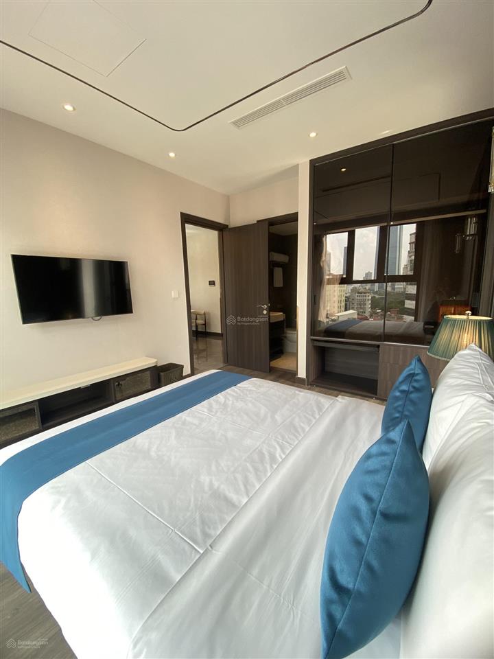 Căn hộ cao cấp 5 sao toà the gloria nguyên hồng view hồ thành công lô góc dt 83m3pn2wc giá 10,4tỷ