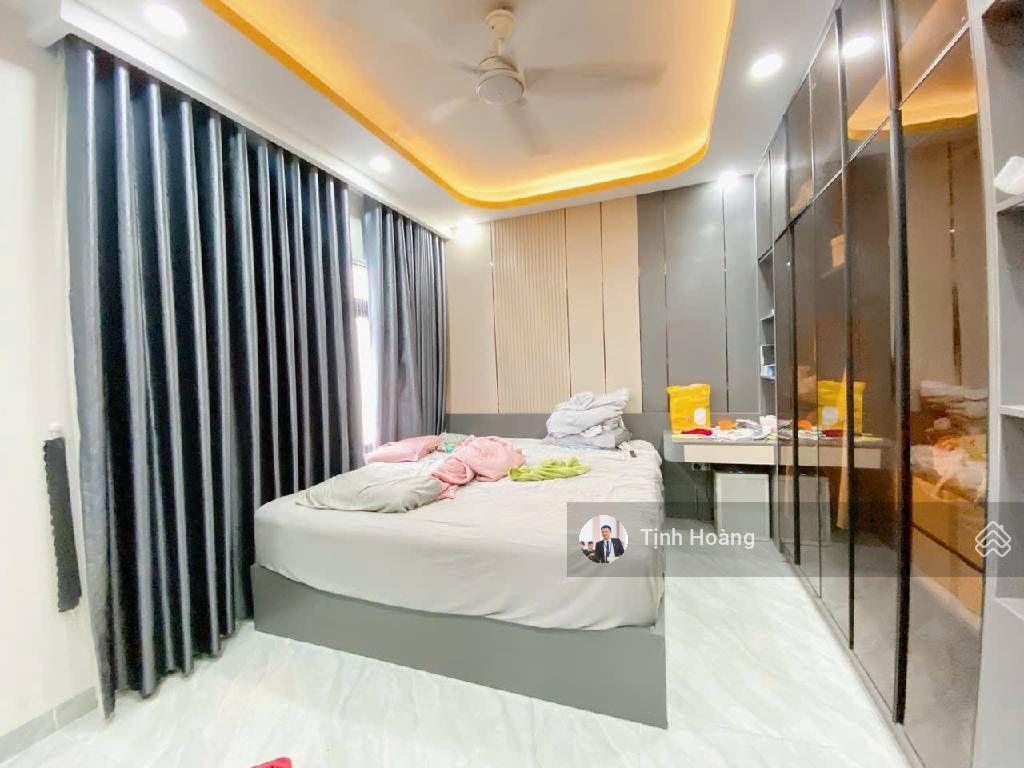 Bán nhà  kdc him lam q7 85m², 5x17m có hầm 4 tầng, view công viên  ở, văn phòng, chdv cao cấp