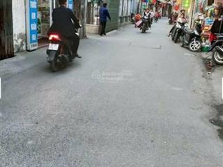 Bán 40 m2 đất . mt 4 m. đường ô tô. ở la phù, xã an khánh