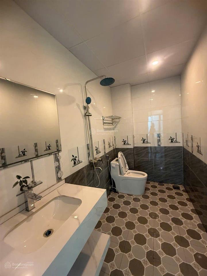 Bán nhà riêng tại đào nguyên, 3,x tỷ, 31m2 5 tầng, chính chủ uy tín