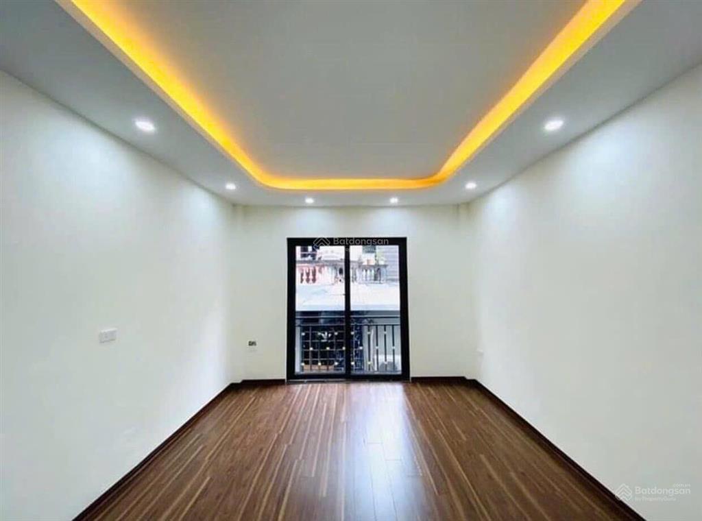 Bán nhà riêng tại đào nguyên, 3,x tỷ, 31m2 5 tầng, chính chủ uy tín