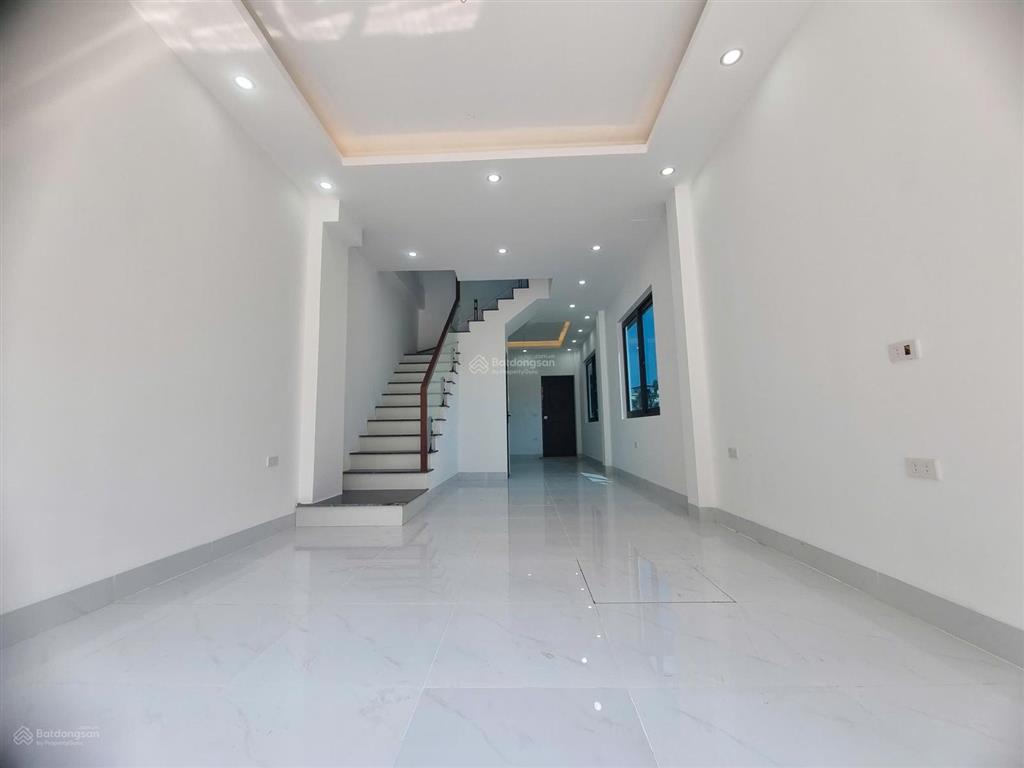 Bán nhà riêng tại yên quán, hưng đạo, quốc oai, view hồ điều hòa 52 m2 giá chỉ hơn 4 tỷ