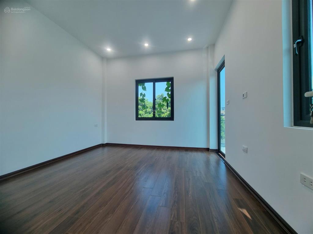 Bán nhà riêng tại yên quán, hưng đạo, quốc oai, view hồ điều hòa 52 m2 giá chỉ hơn 4 tỷ