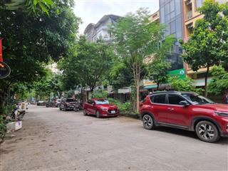 Cho thuê nhà riêng đẹp xuất sắc 90m2, 5pn, 4wc, 17 triệu tại kđt văn phú, p phú la, q. hà đông