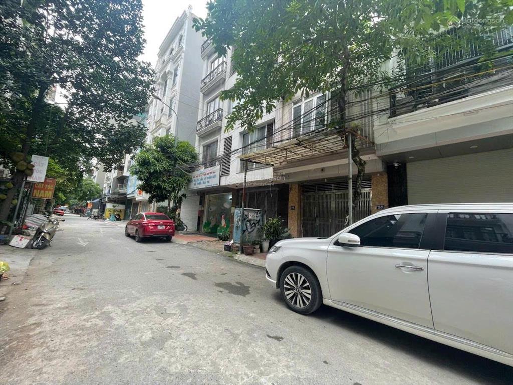 Nhà đẹp 5 tầng tại khu đô thị văn khê, 50m2, chỉ hơn 13 tỷ