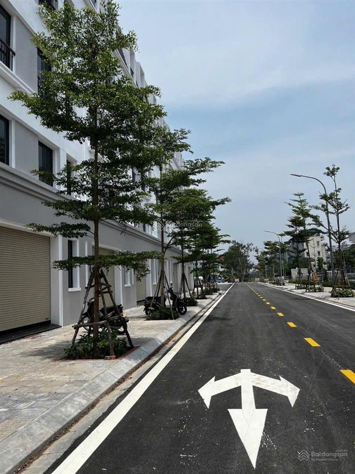 Bán nhà liền kề tại kđt văn phú, 60m2 5 tầng giá chỉ 12 tỷ