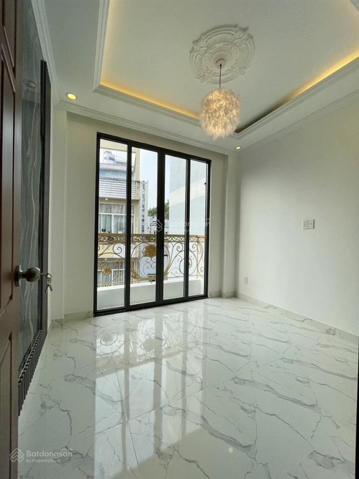Nhà bán hxh lê hồng phong, q5, 24m2, 3 tầng, giá 5,6 tỷ