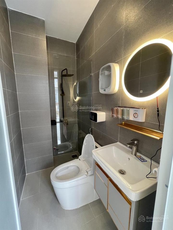 Nhà bán hxh lê hồng phong, q5, 24m2, 3 tầng, giá 5,6 tỷ