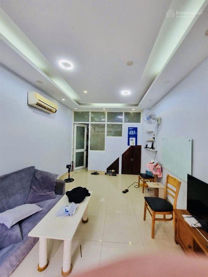 Nhà bán hxh , trần khắc chân , q1, 28 m2, 3 tầng, gía 8,6 tỷ.