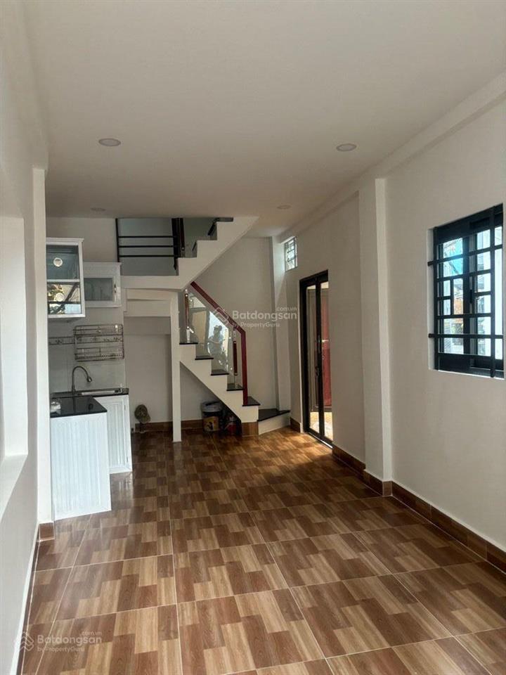 Nhà bán hxh đường trần hưng đạo , q5, dt 23 m2, 3 tầng , gía 4 ,9 tỷ.