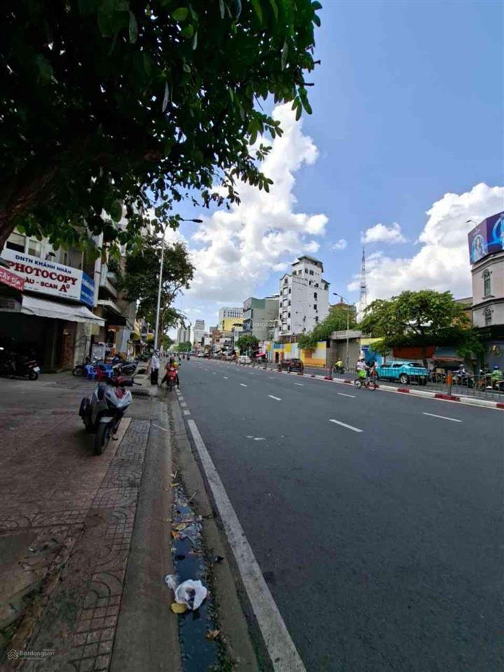 Bán nhà nguyễn văn cừ, quận 5 giá 5,1 tỷ. vị trí đường nguyễn văn cừ, quận 5. giá bán 5,1 tỷ