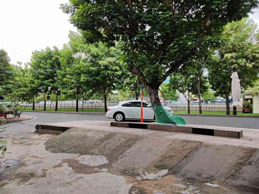 Bán nhà mặt tiền trường sa, phú nhuận giá 8 tỷ | 36m² | được phép xây 5 tầng | kinh doanh đa ngành
