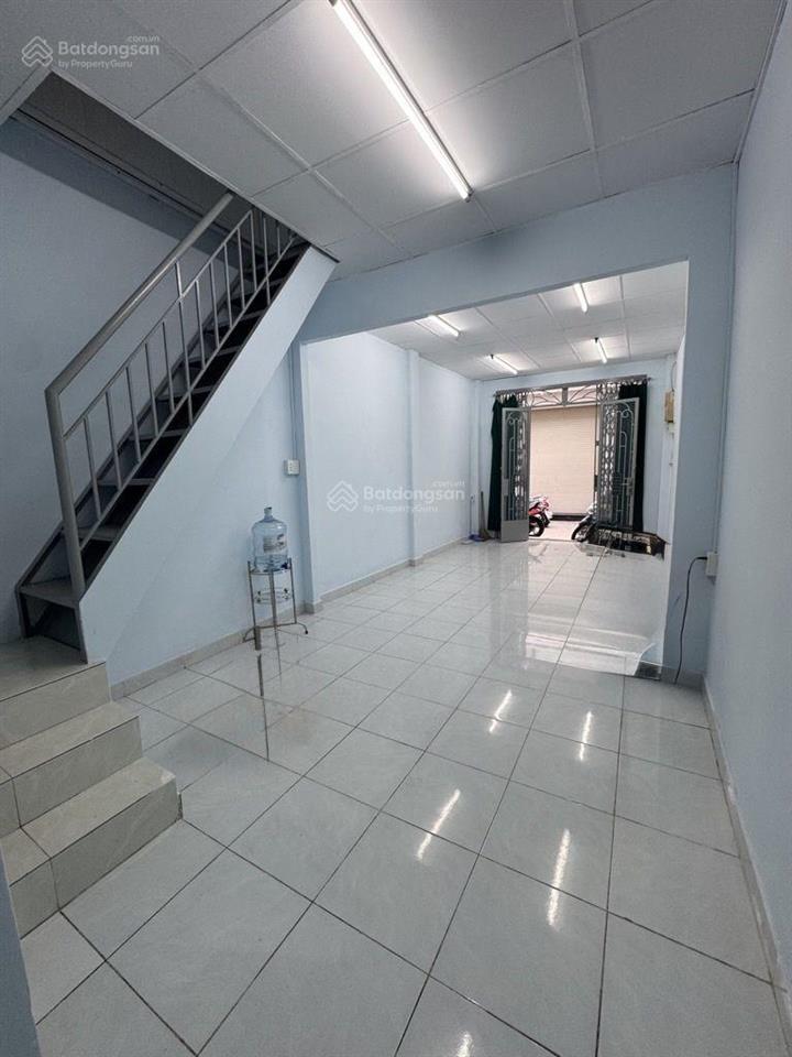 Nhà bán, hẻm 4m , trần bình trọng , q5, 48 m2, 2 tầng , gía 8,9 tỷ.