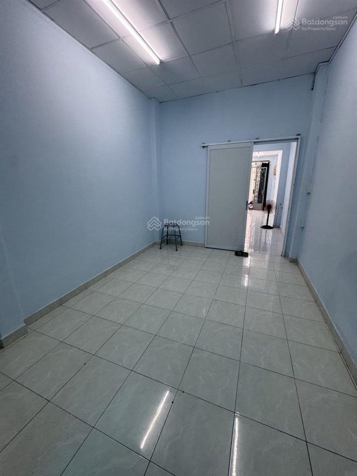 Nhà bán, hẻm 4m , trần bình trọng , q5, 48 m2, 2 tầng , gía 8,9 tỷ.