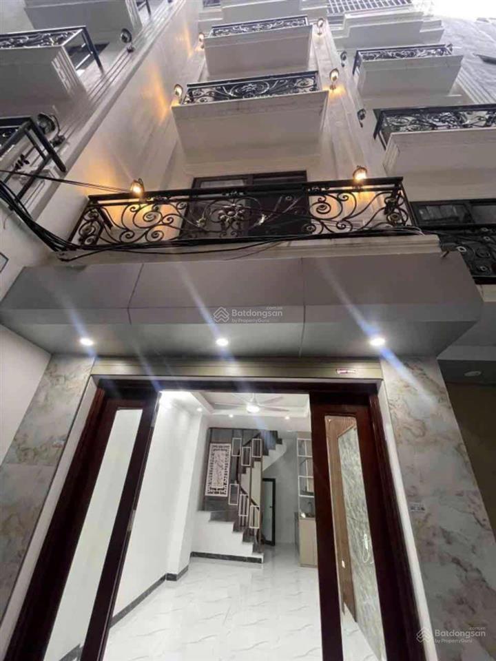 Phúc lợi long biên, chủ cắt lỗ, giảm giá cực sâu! diện tích 34m2 x 5 tầng ô tô đỗ