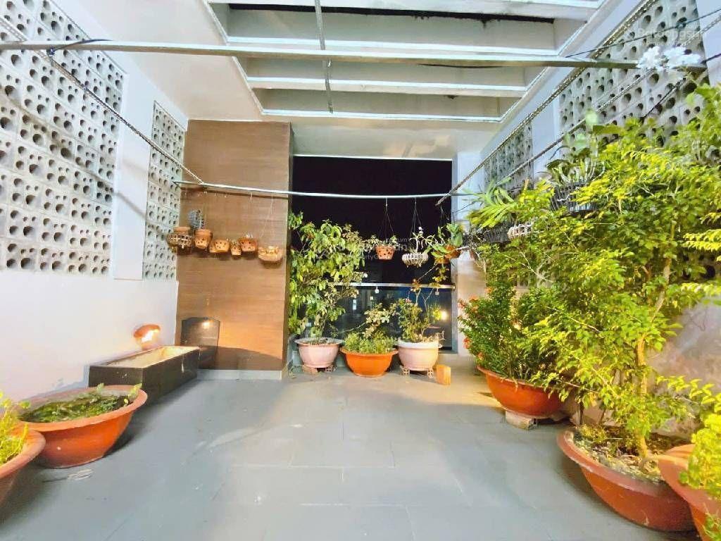 Nhà 4 tầng hxh thông ngay tô hiệu & hòa bình 52m (4 x 13) giá 8 tỷ