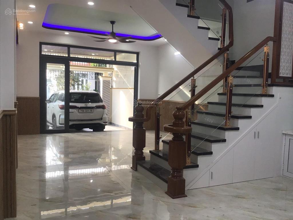 Bán nhà cầu bè phường tây nha trang vĩnh ngọc