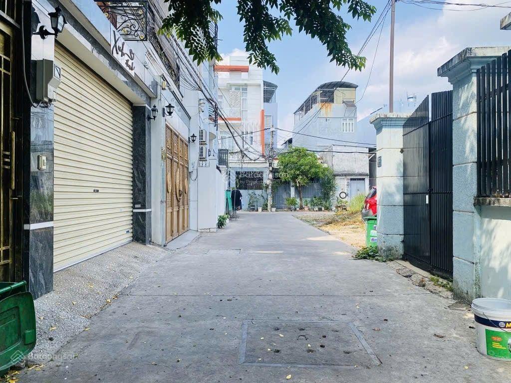 Bán nhà, dt 35 m2, giá 3,5 tỷ, đường 22, phước long b, tp thủ đức