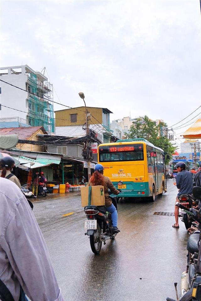 Dt 95m2, ngang rộng (6,6m) giá 6,3 tỷ,chỉ có (66,8 tr/m2). 2 tầng. đ nguyễn duy trinh, tp thủ đức
