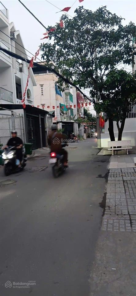 * diện tích 55 m2, (5*11) giá 4,9 tỷ, p. phú hữu, tp thủ đức.