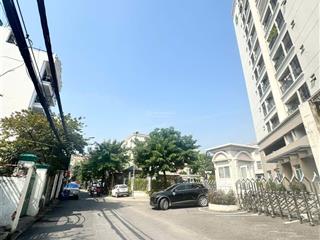 Bán gấp nhà 4 tầng, dt 100m2, giá 9.75 hẻm xe hơi, gần đỗ xuân hợp phước long b, tp thủ đức.