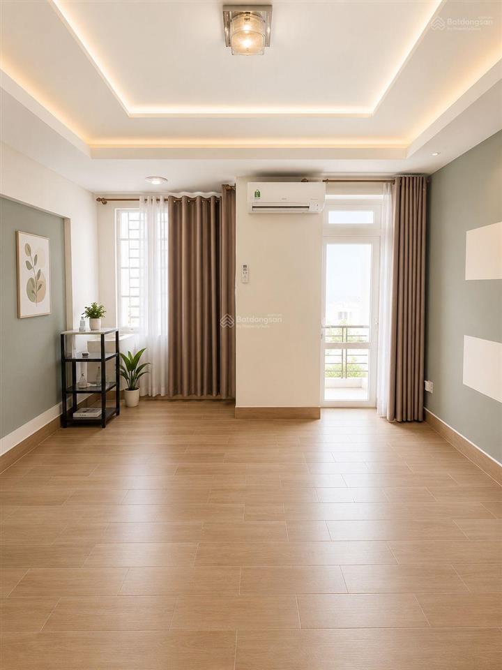 Giá 8,2 tỷ
 dt 58 m², 1 trệt 2 lầu. đường nguyễn duy trinh, bình trưng, tp thủ đức