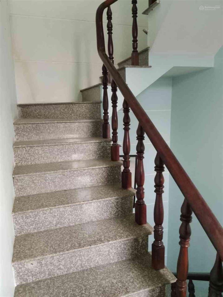 Nhà bán dt 83m2 (4,65 x 17,8m), giá 4.5 tỷ. đường nguyễn duy trinh, p. long trường, thủ đức