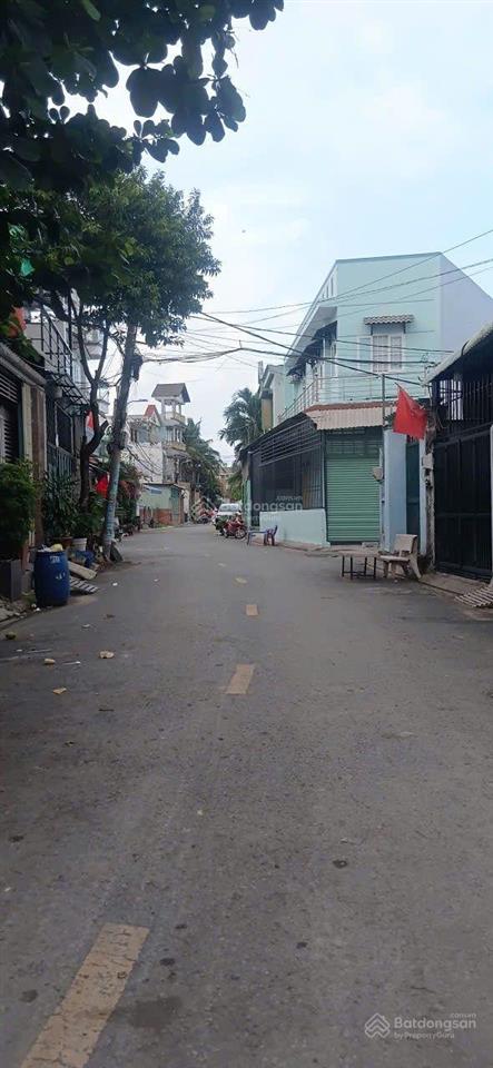 * dt 32 m3, giá 2,3 tỷ nguyễn duy trinh long trường thủ đức