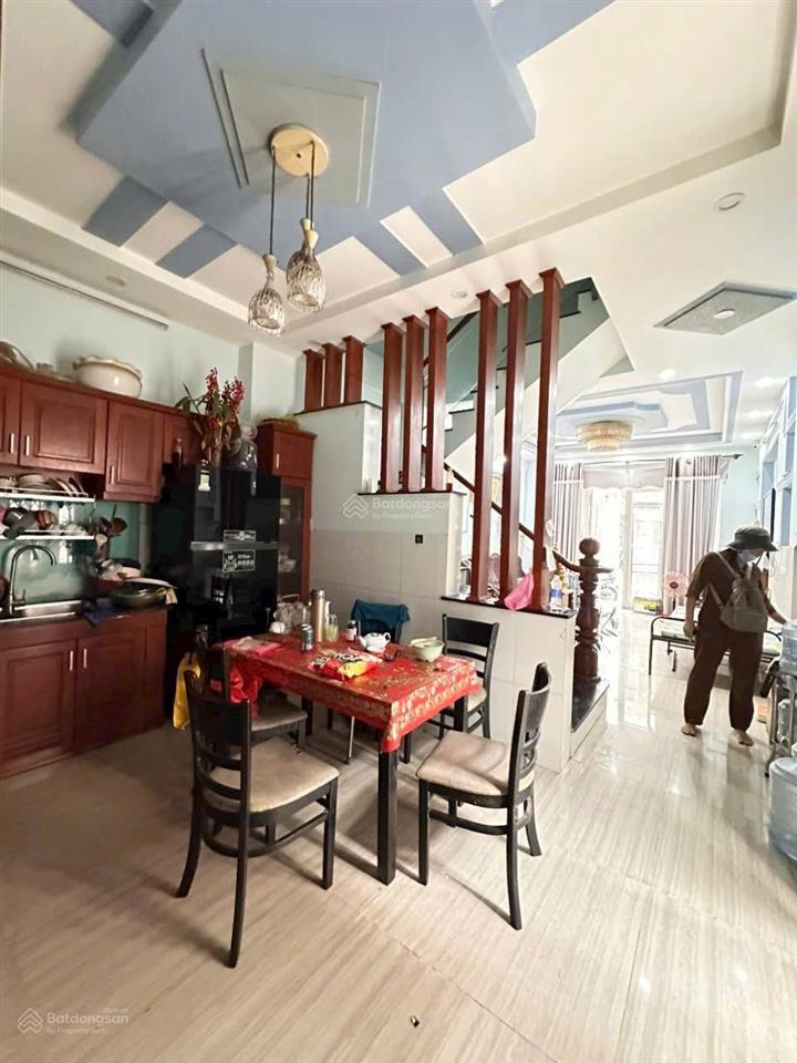 Bán nhà 4 tầng, sát hoàng diệu 2 đường 5m oto ra vào thoải mái, công nhận đủ 58m2, hoàn công đủ