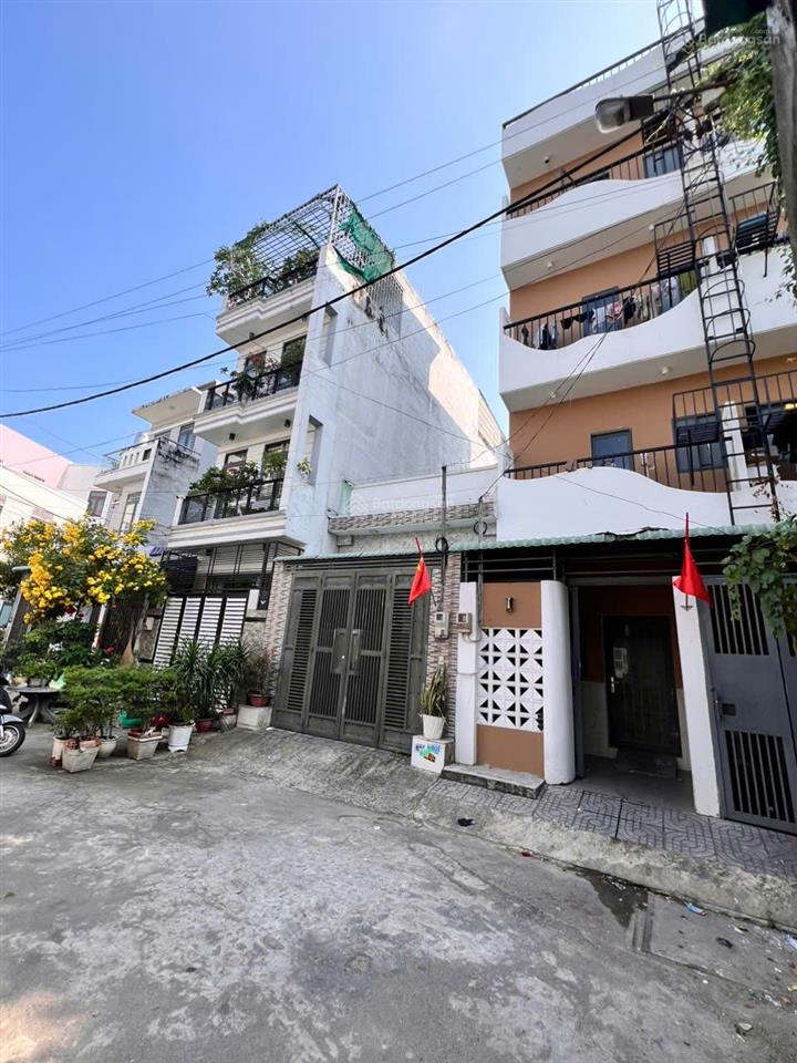 Chính chủ bán nhà 3 tầng, kiên cố, đường 5m có vỉa hè, pháp lý chuẩn chỉnh, gần hoàng diệu 2