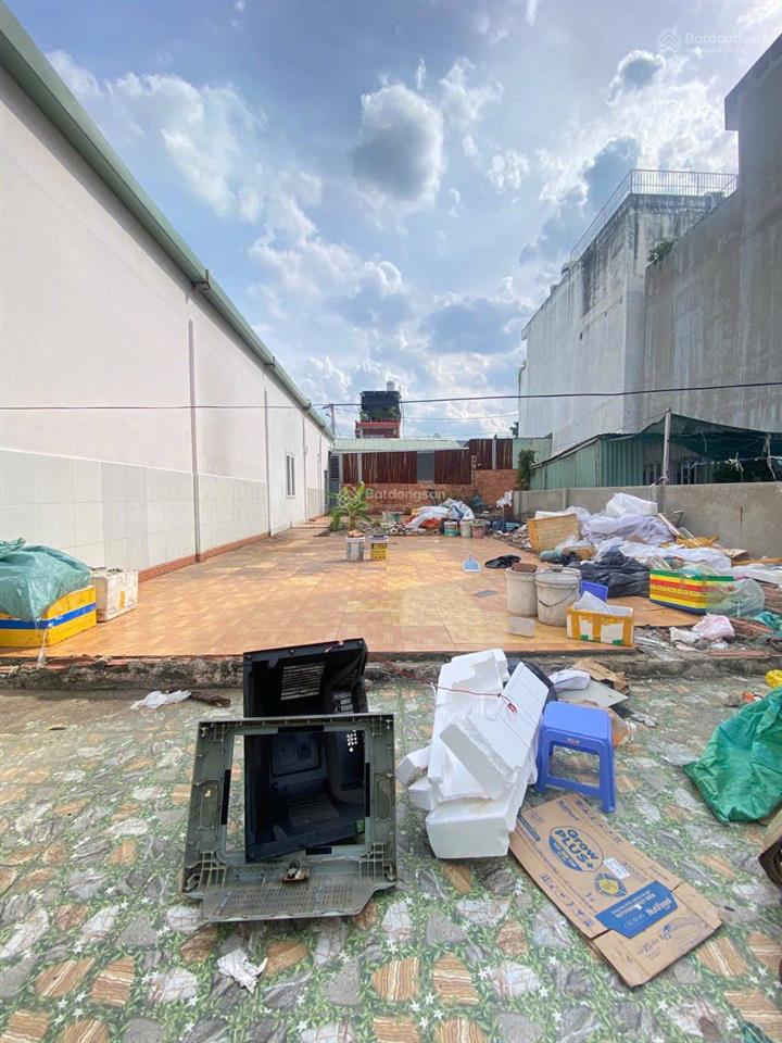 Bán nhanh lô đất đẹp gần xa lộ hà nội 172.6m² (7.2 m nở hậu 9.98m) ô tô ra vào thoải mái