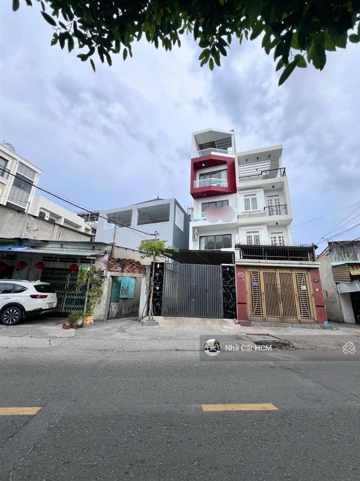Hàng mua giữ tiền! bán nhà 5 tầng mặt tiền sầm uất đường 9. nhà cho thuê dòng tiền tốt, ngang rộng