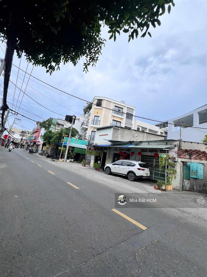 Hàng mua giữ tiền! bán nhà 5 tầng mặt tiền sầm uất đường 9. nhà cho thuê dòng tiền tốt, ngang rộng