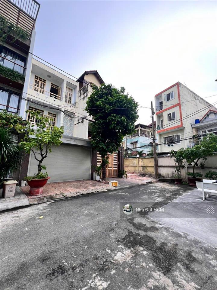Bán nhà 3 tầng, trong kdc liền kề himlam  đường hoàng diệu 2, khu dân trí, đường ô tô tránh nhau