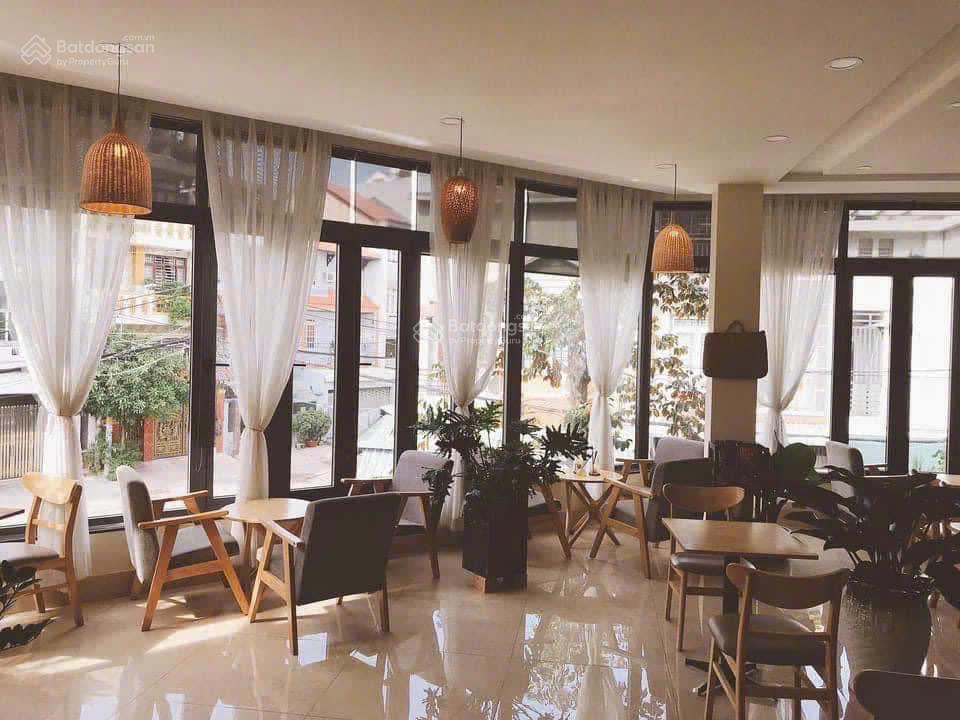 Căn góc 3 mt ngay hoàng diệu 2  có thang máy, đang kinh doanh rất tốt