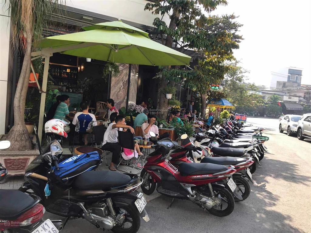 Căn góc 3 mt ngay hoàng diệu 2  có thang máy, đang kinh doanh rất tốt
