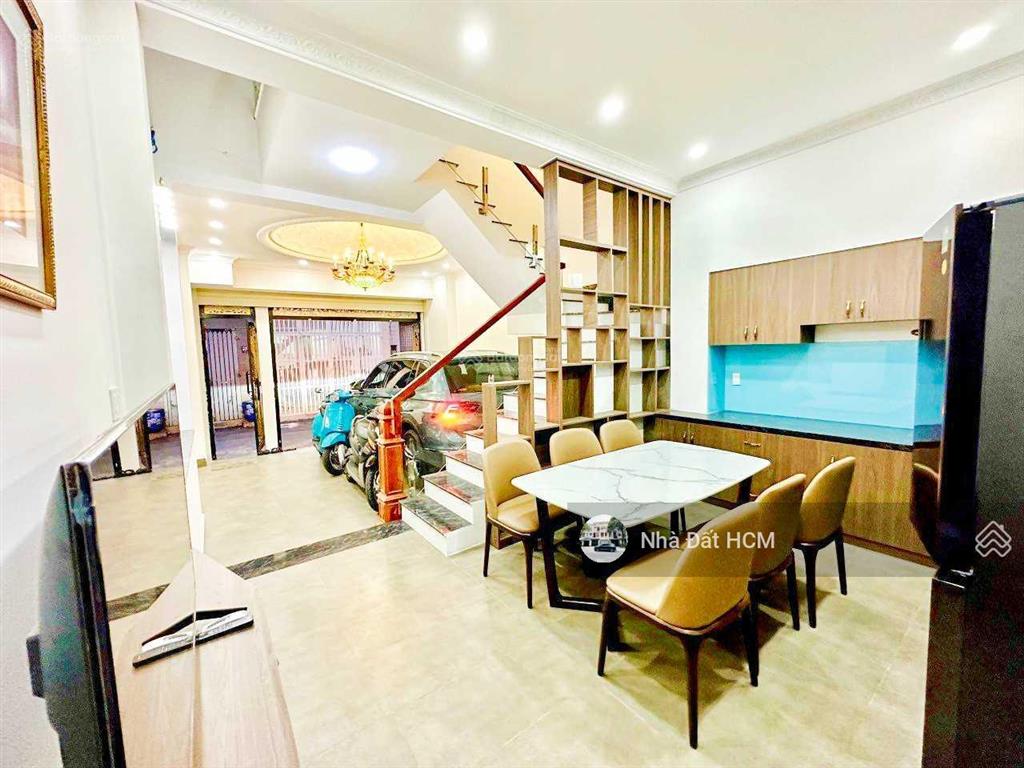 Bán hàng hiếm nhà 3 tầng ngay đường hồng đức  bình thọ, nhà 3 tầng y hình hoàn công đầy đủ