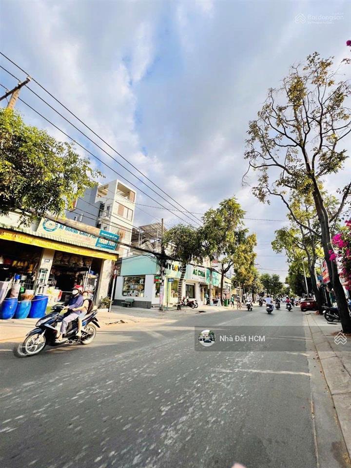 Bán đất mặt tiền đường linh đông  ngang 9.4m (công nhận đủ 201,4m² không lộ giới). nở hậu nhẹ