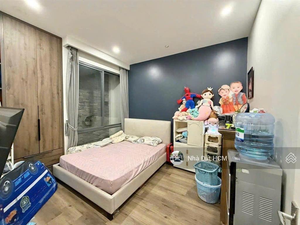 Bán nhà 3 tầng hoàn công đầy đủ, ô tô ngủ trong nhà sát mặt đường số 22, hoàn công đầy đủ