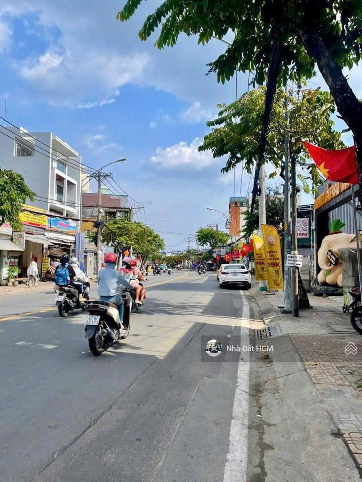 Vip! bán nhà cấp 4 diện tích 383m2 (ngang 8m) full thổ cư  không lộ giới, thích hợp làm tòa nhà vp